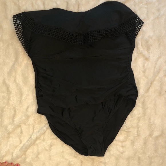 One Piece - Picture 3 of 3